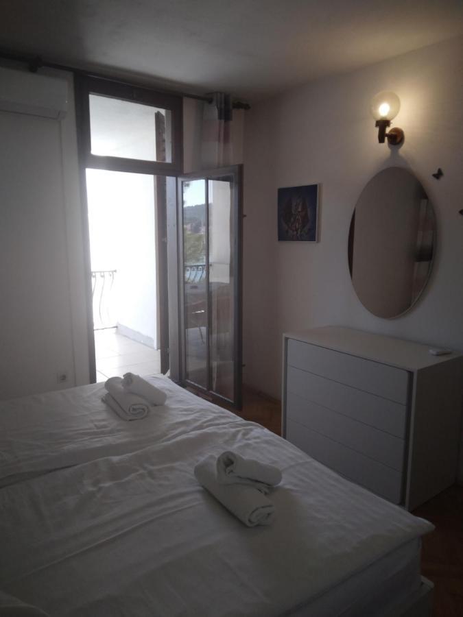Ivanka Apartments Vrboska Eksteriør billede